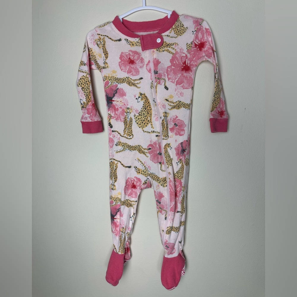 ✨3 for $20 kids only!✨ Burt's Bees Pink Floral and Leopard Kids Footie